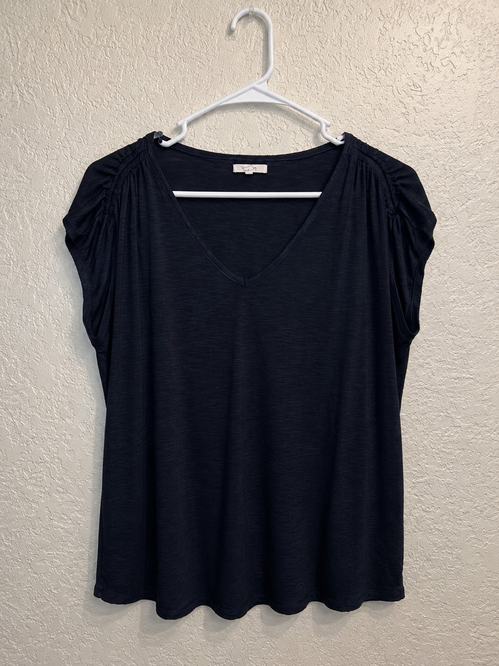 Maurices Black V-Neck Short Sleeve Blouse